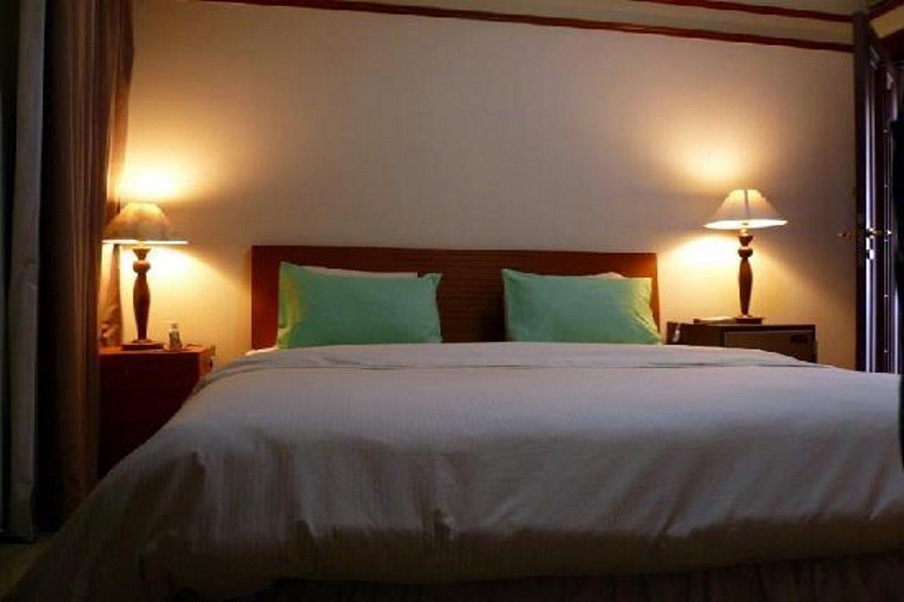 Somerset Grand Citra Jakarta Exterior foto